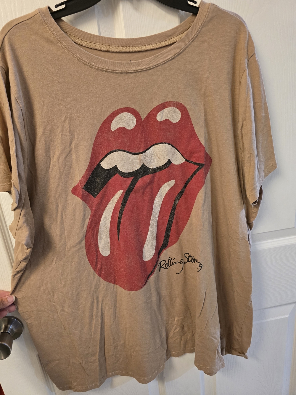 the Rolling Stones Beige Women's Short Sleeve Tee with Red Tongue Graphic